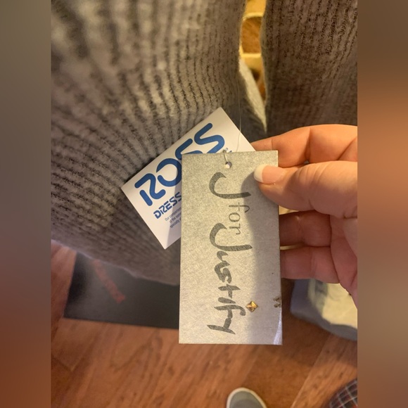 5 for $25- J for Justify Sweater Dress size medium - Picture 13 of 13